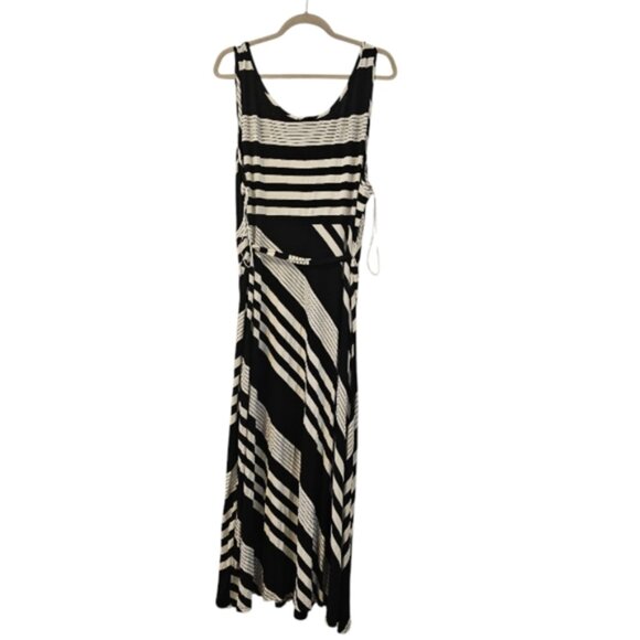 Black and White Addition-Elle Women's Long Striped Sleeveless Maxi Dress - Picture 5 of 10